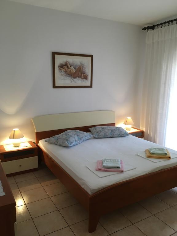 Apartments Banic Barbat na Rabu Экстерьер фото