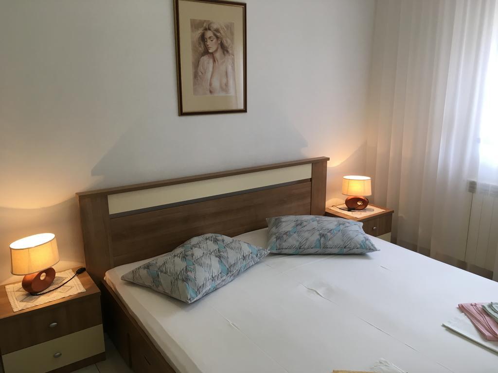 Apartments Banic Barbat na Rabu Экстерьер фото