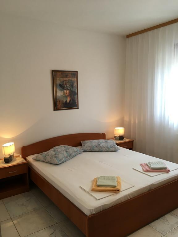 Apartments Banic Barbat na Rabu Экстерьер фото